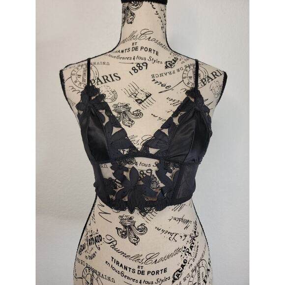 Victorias Secret Corset Bralette Top XS Black Sexy Lace V Neck Boning Black NEW - Picture 2 of 10